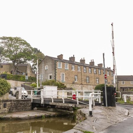 Canal View Skipton Exterior photo